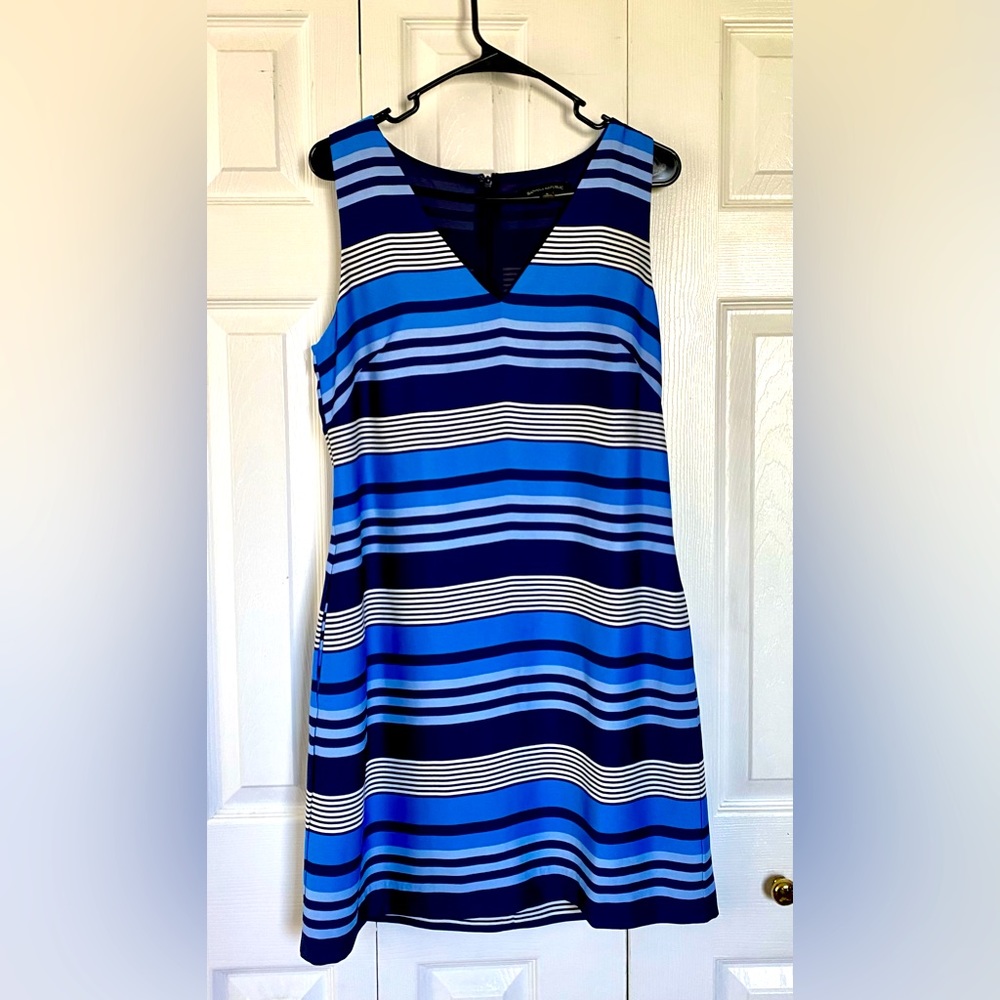 Beautiful sleeveless sheath dress from Banana Republic